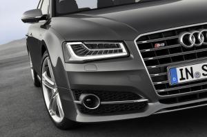Audi S8 2013 года  (WW)